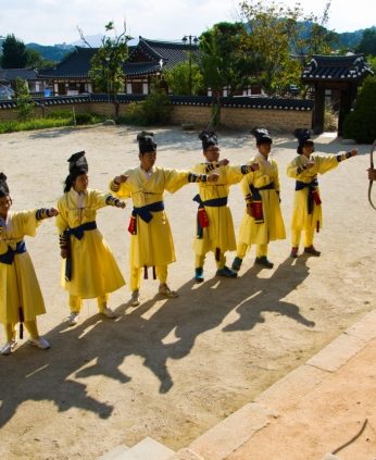 향사례 상설마당