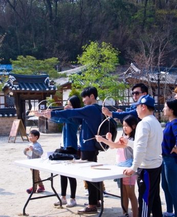 전통놀이 상설마당