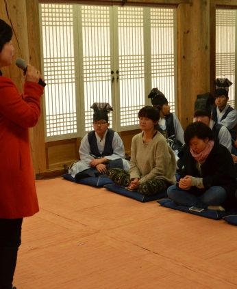 청소년을 위한 독서 캠프