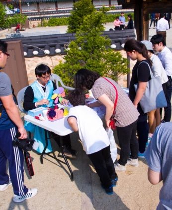 전통놀이 상설마당