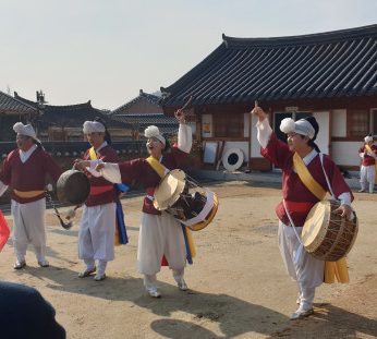 강아지 탈춤 <해피야 이리오너라> 마당놀이 상설공연