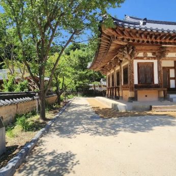 <정원 조성 후원>